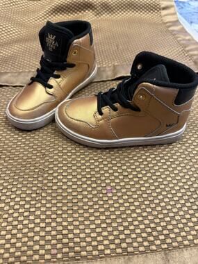 SUPRA Vaider FTWR toddler unisex boy girl sneakers shoes gold sz 7